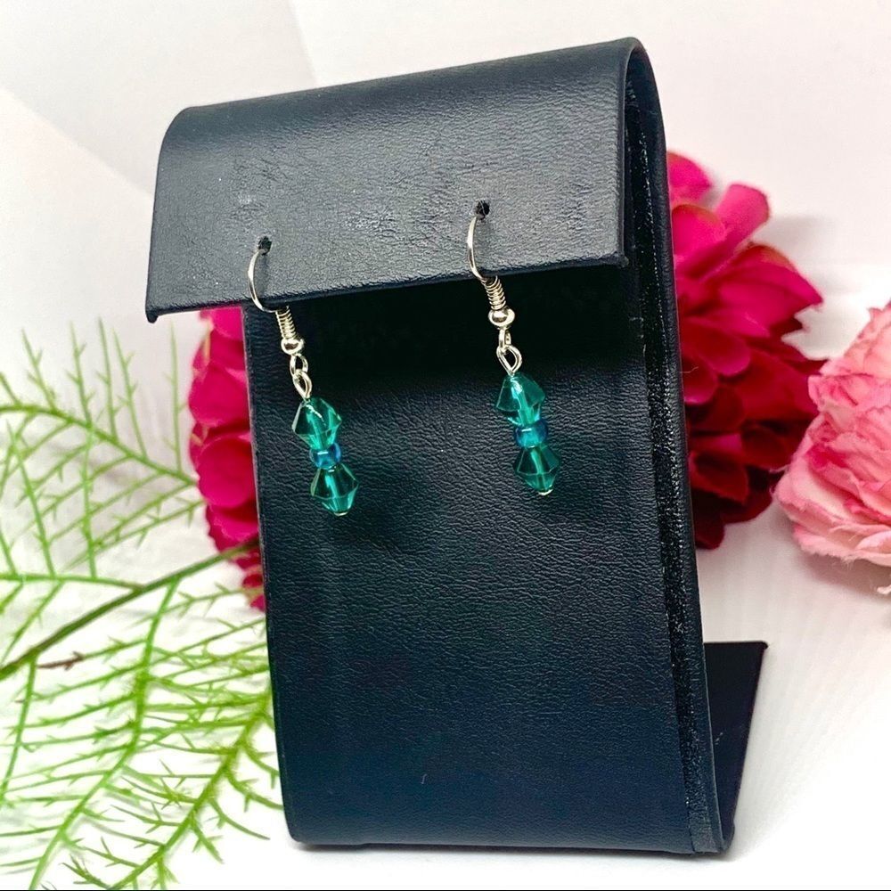 VINTAGE⚜️TURQUOISE GLASS Crystal Dangling Earrings - Picture 4 of 6